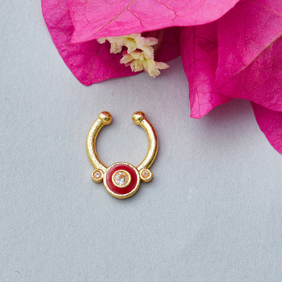 BEAUTIFUL STYLISH GOLD PLATED NOSE RING GIRL AND WOMEN BEST QUALITY